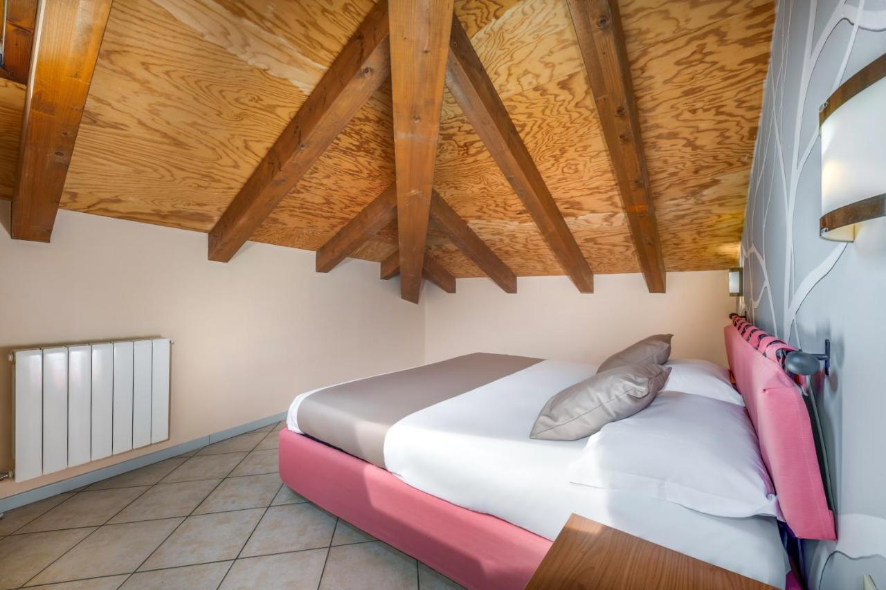 Villa Anna By Casa Da Suite Baveno Exterior photo